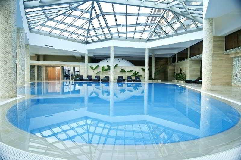 Noah'S Ark Deluxe Hotell Vokolidha Exteriör bild